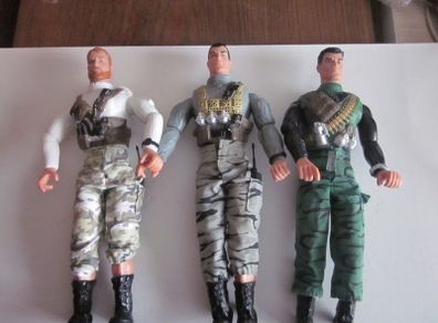 Three  Lanard Toys Ultra Corps Combat Army Soldier Figures 2003. 11.5 inches