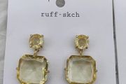Ruff-skch earrings