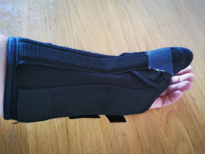 Wrist Support Splint,Thumb Spica Splint, Relieves Wrist Pain, Carpal Tunnel Pain, Wrist & Thumb Stabilizer for Tendonitis, Arthritis, Sprains & Fracture Forearm Support Cast