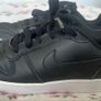 Nike runners size 4 Image 4
