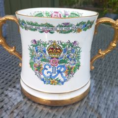 V large Hammersley bone china ER2 1952 loving cup