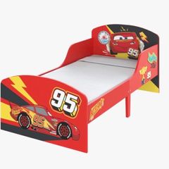 Cars lightning McQueen toddler bed  brand new