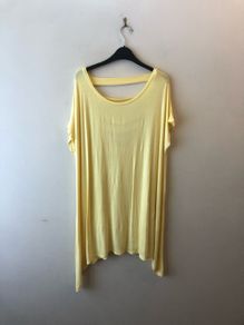 Yellow top (size 14)