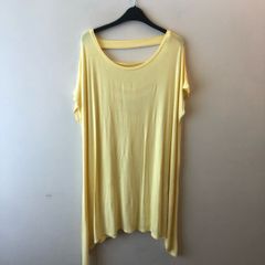 Yellow top (size 14)