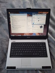 Toshiba Satellite L40 / Intel Pentium Dual 1.46 / 1.5GB RAM/ 120GB Hdd