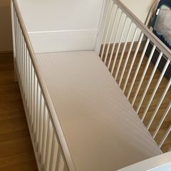 Cot bed and mattress