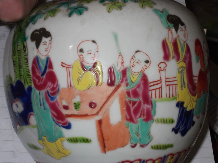 a vintage chinese bowl