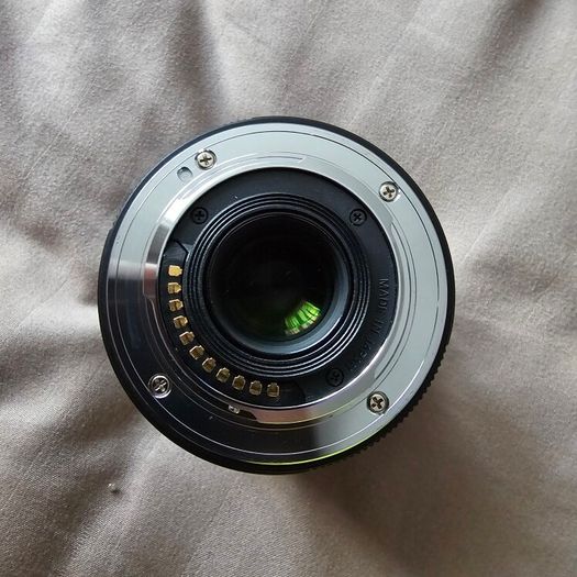 Olympus 25mm F/1.8 Lens