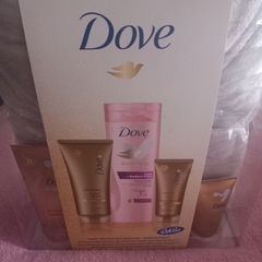 Brand New Dove Tanning Giftset