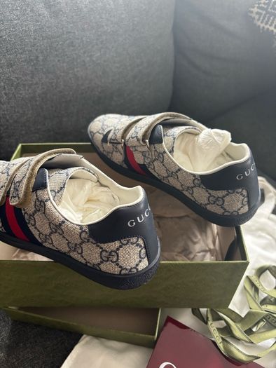 Gucci trainers size 2