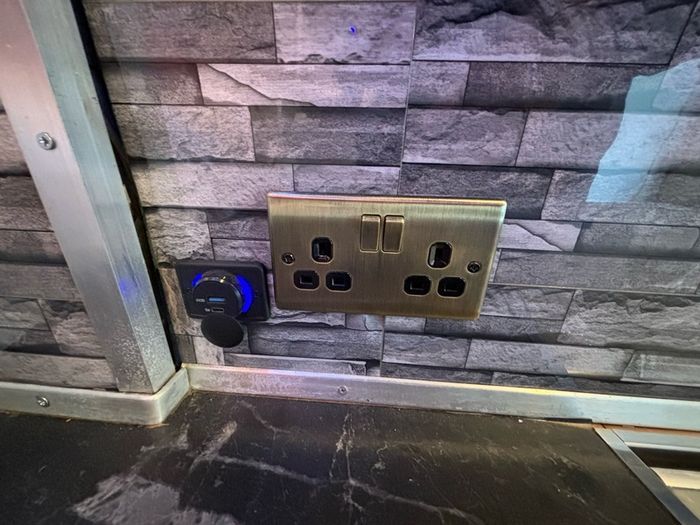 UPDATE - Mercedes Sprinter professionally converted campervan