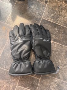 snow gloves