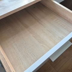 Office desk + chair
