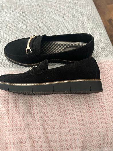 As new Comfort bliss loafer style shoe size (40) 6.5