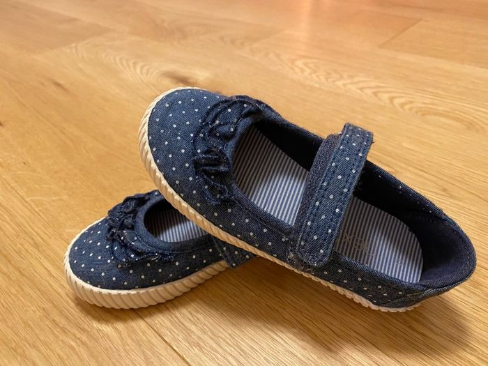 next girl shoes size 8