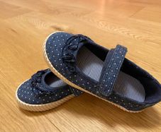 next girl shoes size 8