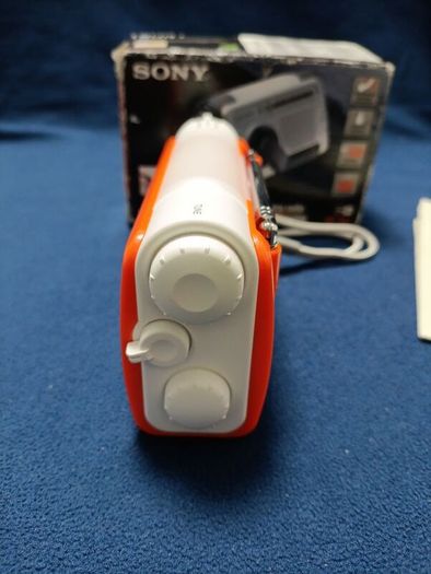 Sony ICF-B01 FM/AM Self Powered Emergency Radio Power Generator Flashlight LED