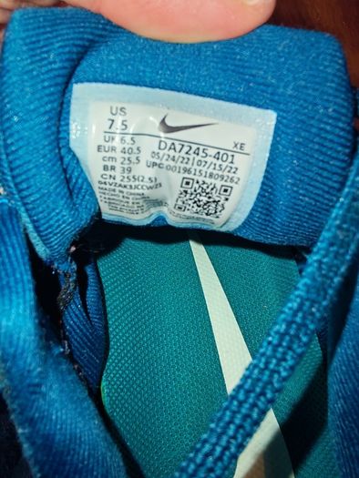 Nike runners