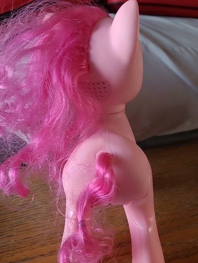 Oh My Giggles Pinkie Pie MY LITTLE PONY interactive Toy 92181A