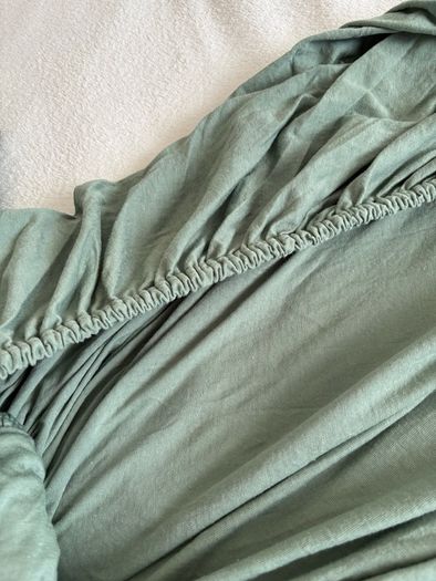 Green King Size Fitted Elasticated Bed Sheets