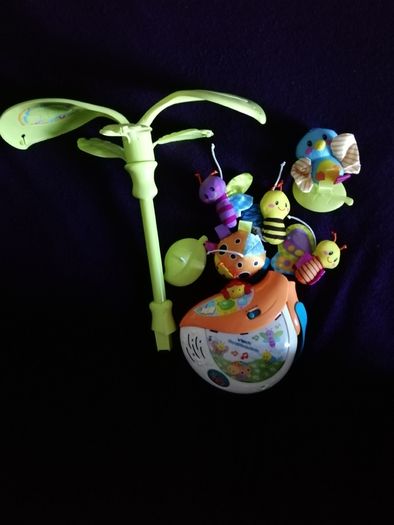Musical cot toy