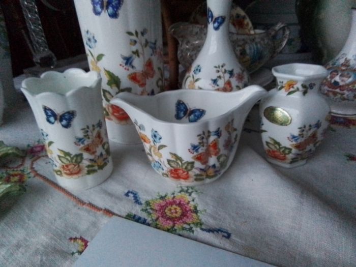 Aynsley Cottage Garden China Bundle