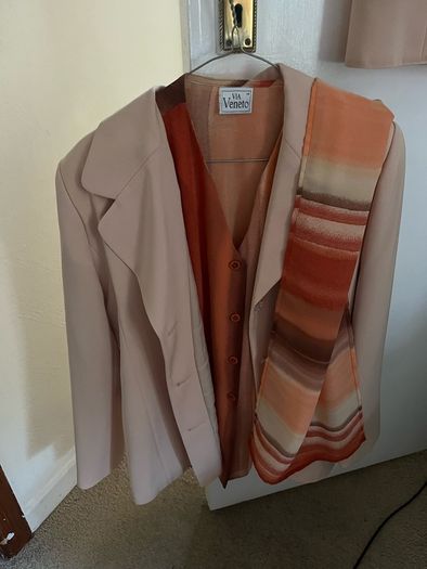 wedding outfit