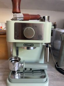 De'Longhi EC260 Espresso Machine + Upgraded Wood Handle Portafilter & Tamper