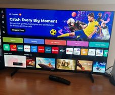 LG C3 OLED Evo 42" 4K Smart TV Excellent Condition Original Box
