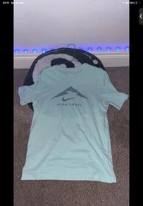 Nike Trail Series T-shirt Medium