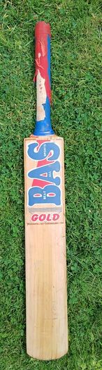 BAS Vampire Gold short handle cricket bat