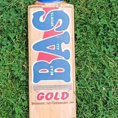 BAS Vampire Gold short handle cricket bat