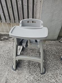 Rubbermaid commercial high chair