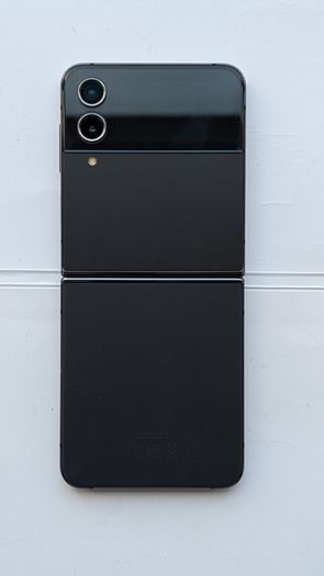 samsung Z flip 4 128gb black