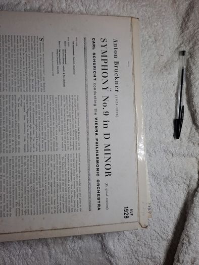 vinyl classical vintage