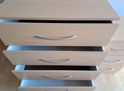 drawers plus matching bedside locker