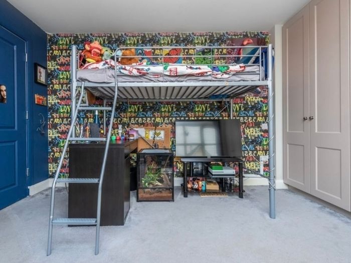 Single loft bed frame