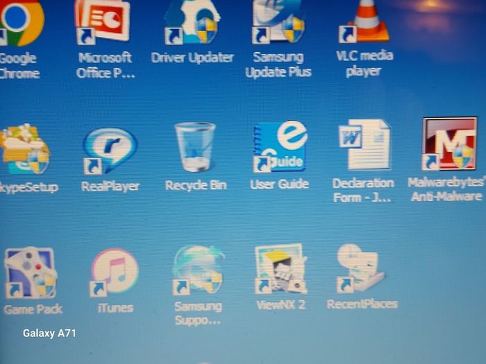 Samsung R610 15.6 inch Laptop, 3GB Ram, 300GB HDD, Intel Core 2 Duo CPU T6400 2.00GHz, indows 7 Home Premium, Chrome, Youtube, and VLC for best movie experience