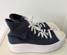 Converse Trainers - Navy & White