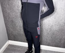 Envi tracksuit