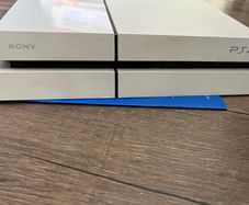 PS4  Slim