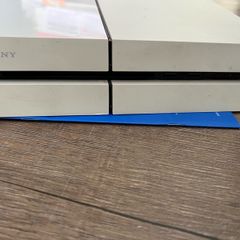 PS4  Slim