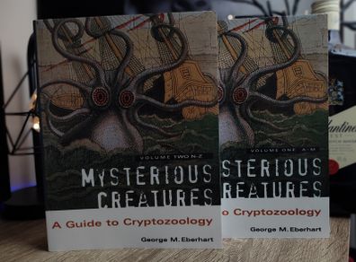 Mysterious Creatures: A Guide to Cryptozoology ! Volume 1 + 2 ! Complete ! VERY RARE ! 2013 ! by CFZ Press !