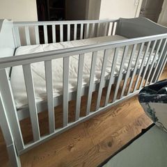 Cot Bed + mattress