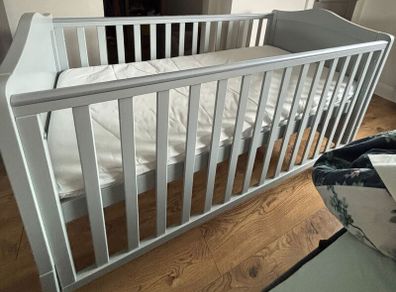 Cot Bed + mattress