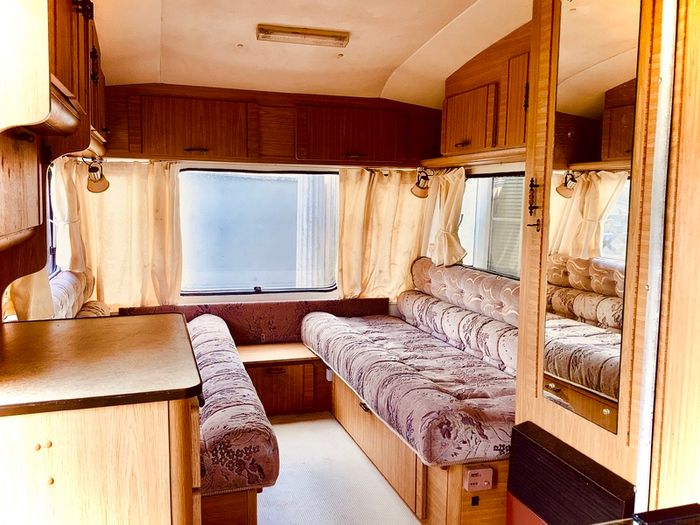 2-berth lightweight touring caravan
