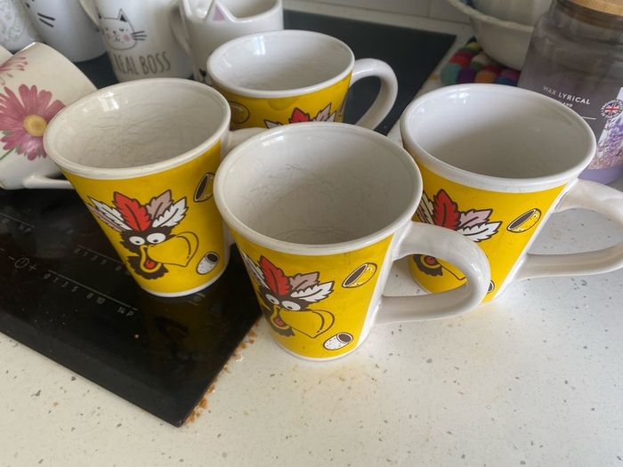 free tea /coffee mugs cups