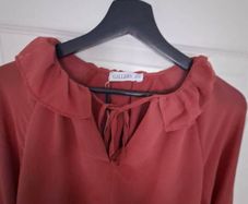 Coral top