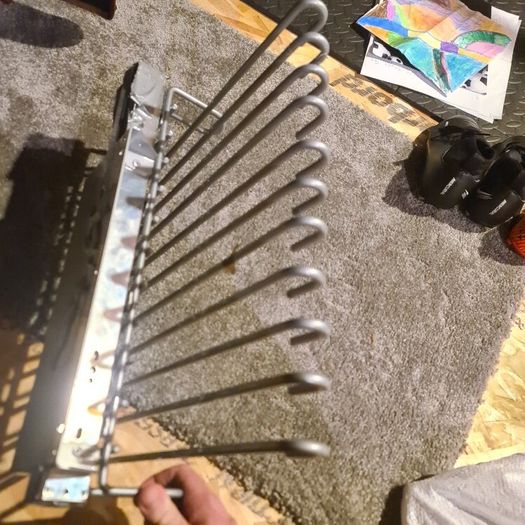 trouser rail