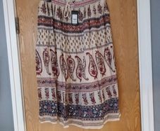 New Look Marie Paisley  Skirt. Size 16.    B.N.W.T